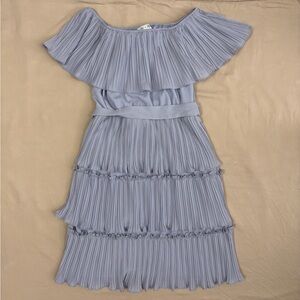 NWT She + Sky Women's Light Blue Tiered Pleated Dress Size Medium